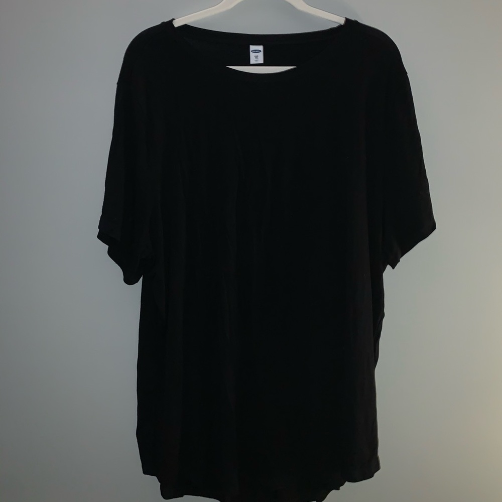 Old Navy Luxe black tee.